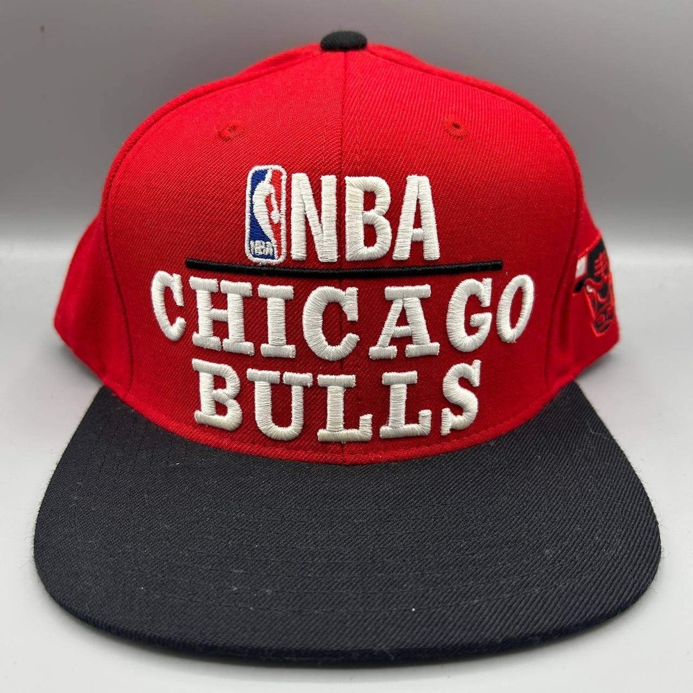 Chicago Bulls Hat Men Red Black Mitchell & Ness NBA Snap Back‎ Cap Wool